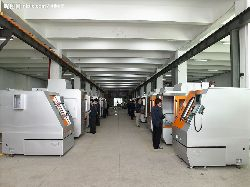 因为从流量的整体路线来说，目前的SEO流量是比较少的